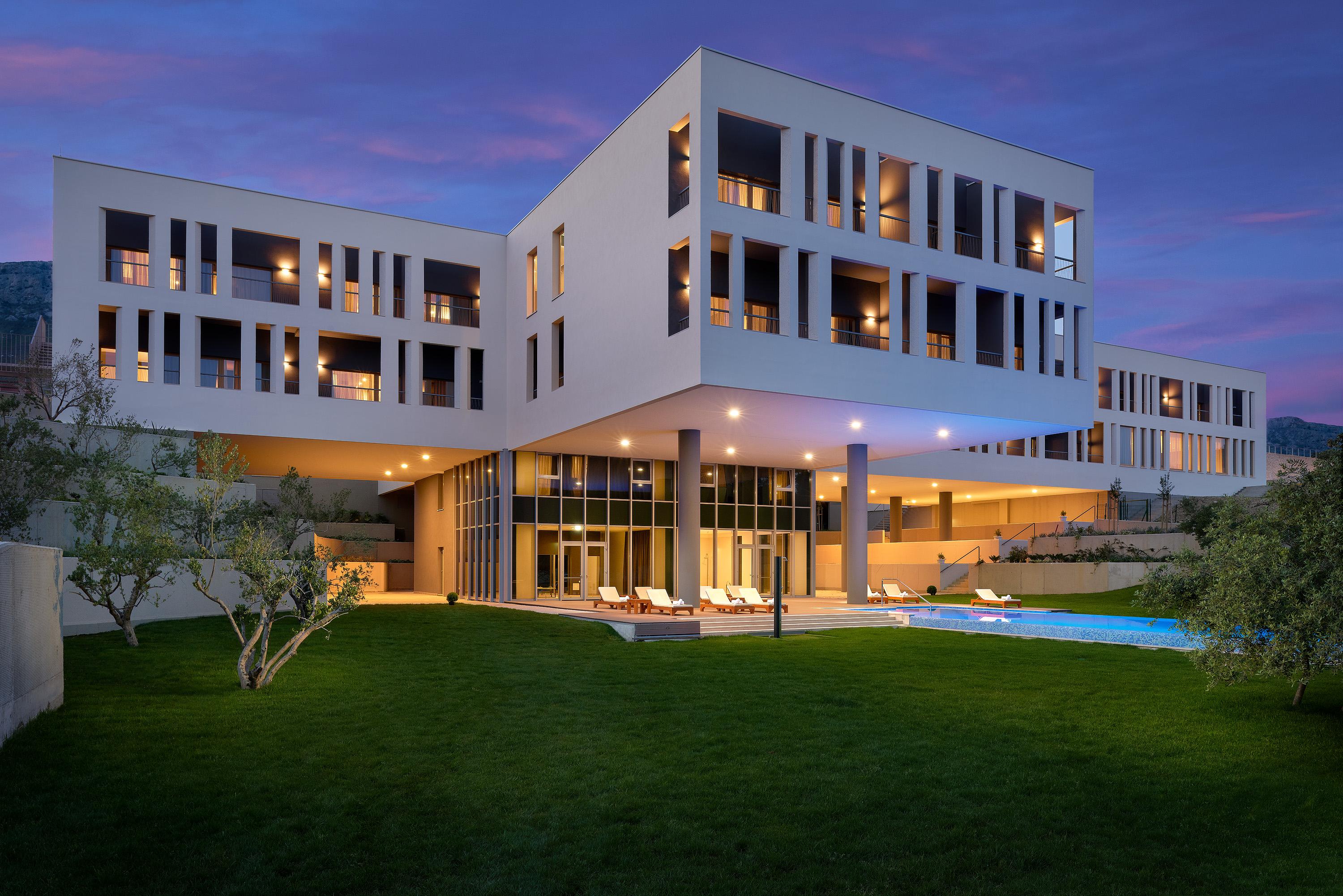 Hotel Salona Palace Luaran gambar