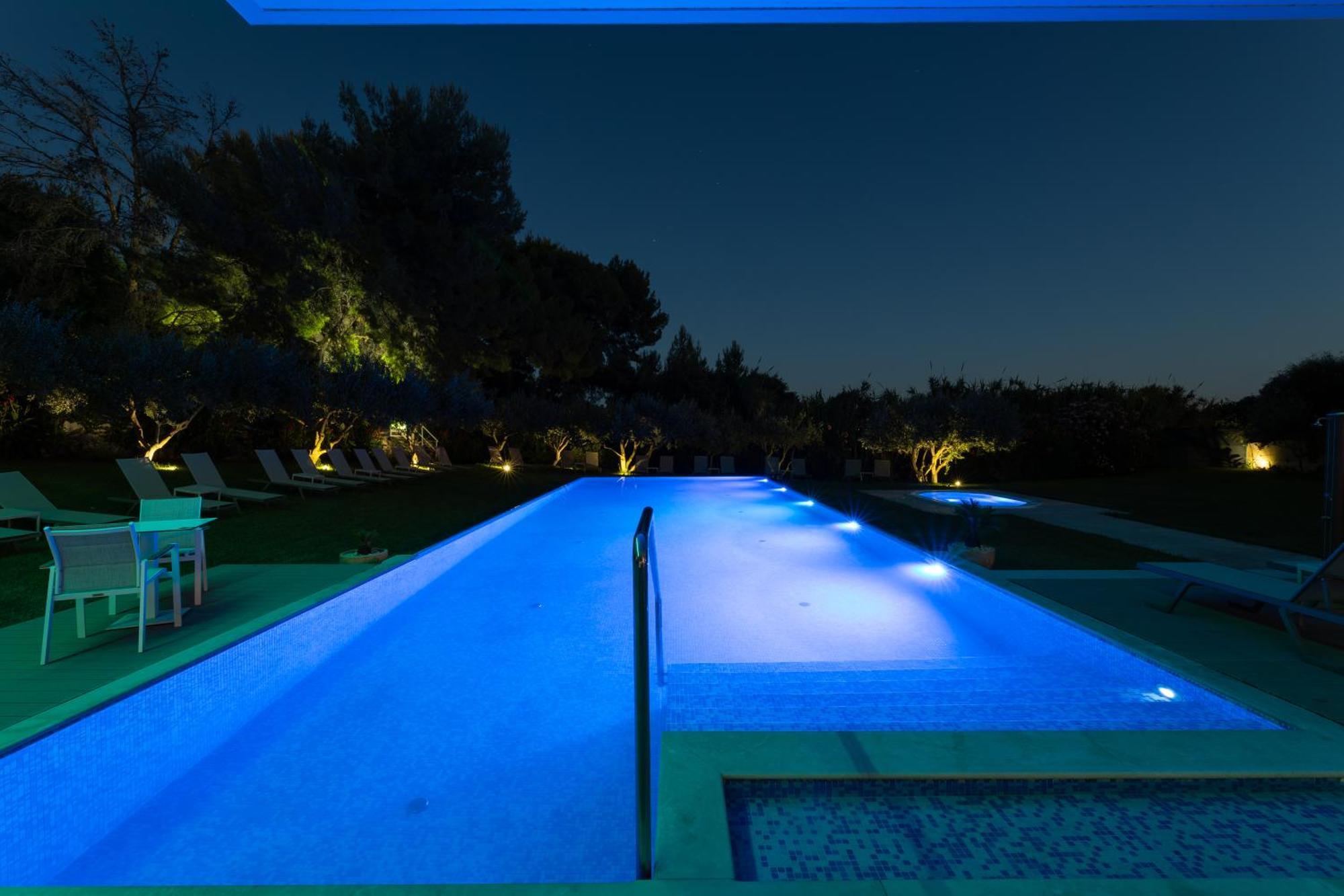 Hotel Salona Palace Luaran gambar